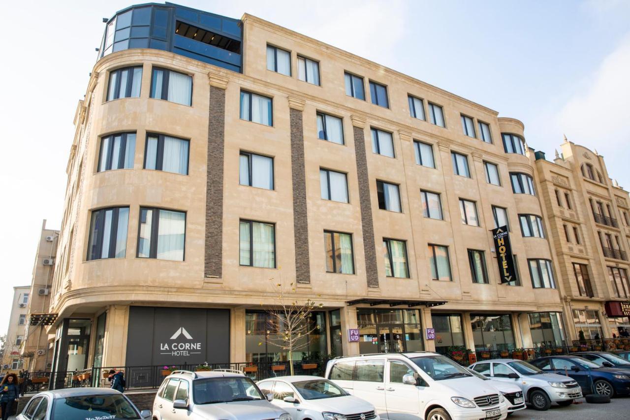 La Corne Hotel Bakoe Buitenkant foto